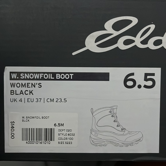 Eddie Bauer Women’s Snowfoil Boots - Picture 6 of 8